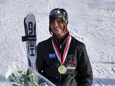 Vizemeistertitel im Super-G für Carina Dengscherz