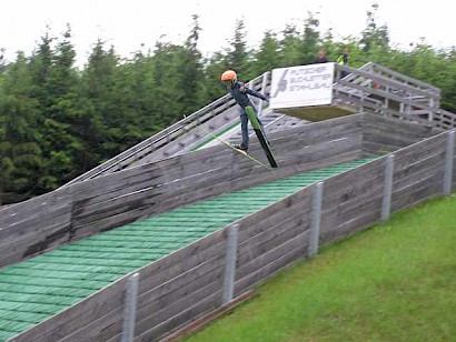 Xaver Aigner siegt in Bischofshofen