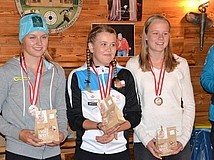 v.l.: Anna Gandler, Melanie Schmidl, Lea Rotschopf