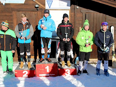 Auch unsere K.S.C. Schüler hatten am Sonntag einen Slalom - allerdings in Hochfilzen