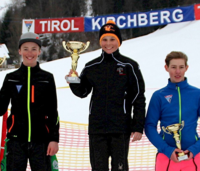 Zwei Bezirkscup Super-G an einem Tag für die Schüler in Kirchberg - 