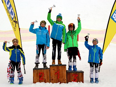 Simona Pöll und Valentina Rings-Wanner mit sehr gutem Lauf