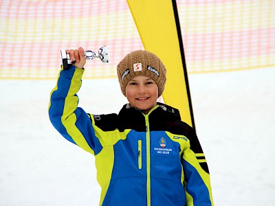 Simona Pöll und Valentina Rings-Wanner mit sehr gutem Lauf