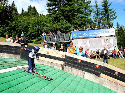 21 Podiumsplätze für KSC-Springer und Kombinierer beim 1. TSV-Cup der Saison 2017/18