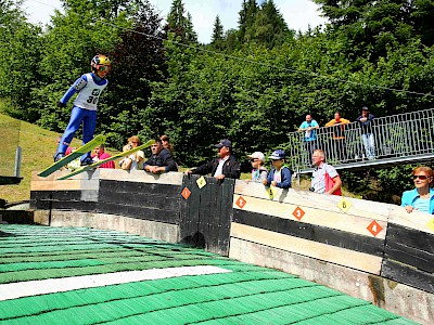 21 Podiumsplätze für KSC-Springer und Kombinierer beim 1. TSV-Cup der Saison 2017/18