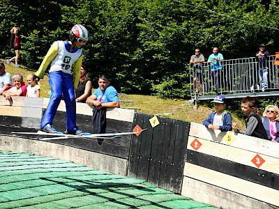 21 Podiumsplätze für KSC-Springer und Kombinierer beim 1. TSV-Cup der Saison 2017/18