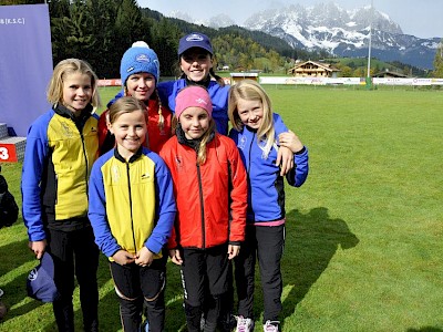 Lara Wagner, Anna und Lara Gandler, Lea Sumann, Madlen Holaus und Victoria Mellitzer