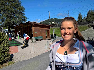 "Ich freue mich auf die heutigen Gäste", Antonia Jöchl