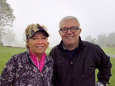 Hanni Weirather-Wenzel mit Bruder Andreas Wenzel, gemeinsam haben sie 19 Olympia- & WM-Medaillen. Andi siegte am Hahnenkamm dreimal, wurde dreimal Zweiter, und zweimal Dritter.