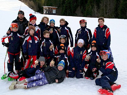 "Willst Du auch beim Kitzbüheler Skiclub trainieren"