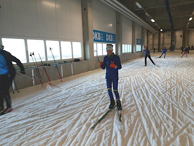 KSC Langläufer trainierten in der Skisporthalle in Oberhof