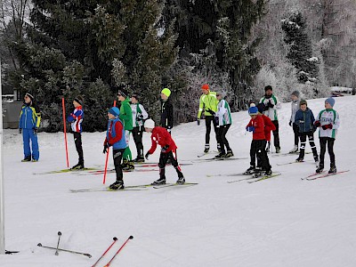 Gemeinsames Bezirkstraining der Langläufer auf der Sportloipe