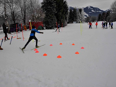 Gemeinsames Bezirkstraining der Langläufer auf der Sportloipe