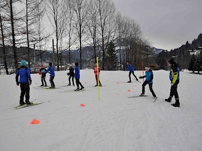 Gemeinsames Bezirkstraining der Langläufer auf der Sportloipe