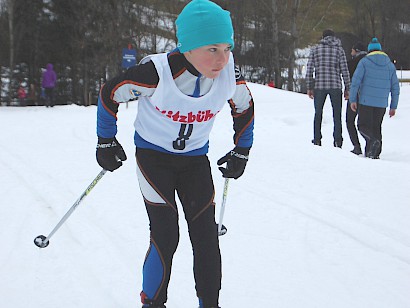 Leo Hölzl gewinnt