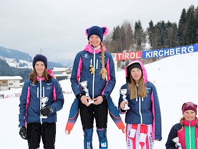 Drei Siege bei Bezirkscup Super-G am Gaisberg in Kirchberg