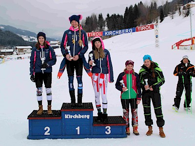 Super-G war eine Herausforderung - drei Siege für KSC Athleten