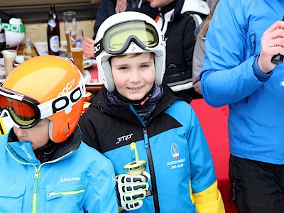 Anspruchsvoller Bezirkscup Kombi Race der Kinder in Jochberg