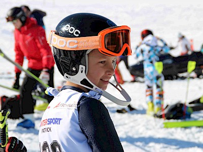 Simona Pöll und Emma Hofer noch einmal am Podium