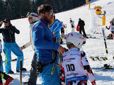 Simona Pöll und Emma Hofer noch einmal am Podium