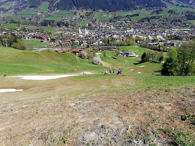 Große Müllsammel Aktion - KSC-Nachwuchs, Trainer und Eltern im Einsatz!