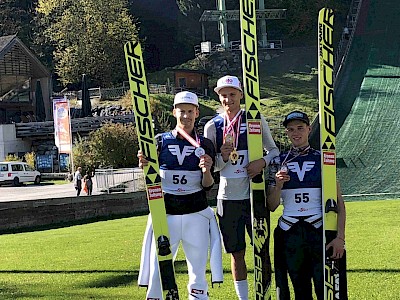 Staatsmeister Daniel Huber (m), mit Vizemeister Michael Hayböck (l) und Philip Aschenwald (3.)