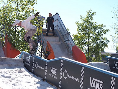 Simon Pircher siegt beim Jib City Contest in Wien