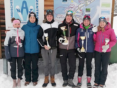 Die KSC-Riege: Sandra Millecker, Maximilian Millecker, Markus Ortner, Andreas Hechenberger, Victoria Mellitzer, Lara Wagner.