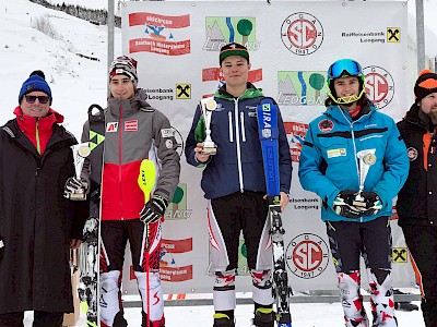 Marco Pöll siegte beim CIT-Rennen in Leogang