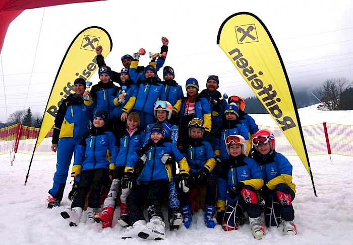 Vier Podesplätze beim Bezirkscup Kombirace der Kinder in Oberndorf - 