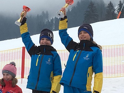 Vier Podesplätze beim Bezirkscup Kombirace der Kinder in Oberndorf