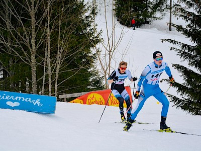 Victoria Mellitzer und Lilly Fuchs holen Gold