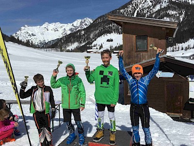 Rosa Bodner siegt, Marius Friedl und Fabian Lintner auf Rang 2 und Paul Haidacher wird Dritter