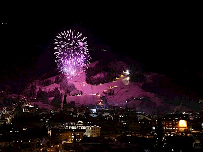 Gewinne - Neujahrsfeuerwerk vom Dach des Zielhauses anschauen