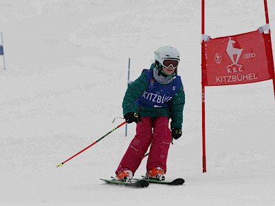 Ein Tag voller Überraschungen - Kitzbüheler Schulskitag - es darf gratuliert werden!