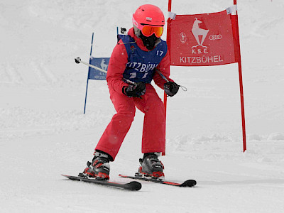 Ein Tag voller Überraschungen - Kitzbüheler Schulskitag - es darf gratuliert werden!