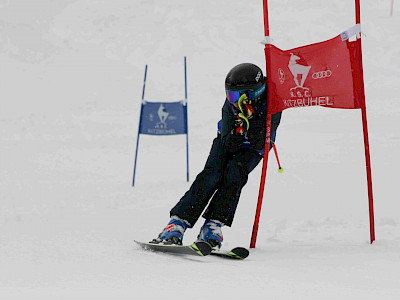 Ein Tag voller Überraschungen - Kitzbüheler Schulskitag - es darf gratuliert werden!