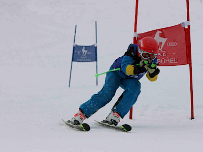 Ein Tag voller Überraschungen - Kitzbüheler Schulskitag - es darf gratuliert werden!