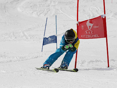 Ein Tag voller Überraschungen - Kitzbüheler Schulskitag - es darf gratuliert werden!