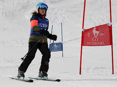 Ein Tag voller Überraschungen - Kitzbüheler Schulskitag - es darf gratuliert werden!