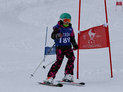 Ein Tag voller Überraschungen - Kitzbüheler Schulskitag - es darf gratuliert werden!