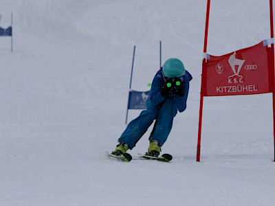 Ein Tag voller Überraschungen - Kitzbüheler Schulskitag - es darf gratuliert werden!