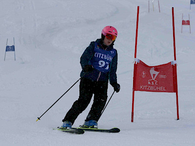 Ein Tag voller Überraschungen - Kitzbüheler Schulskitag - es darf gratuliert werden!