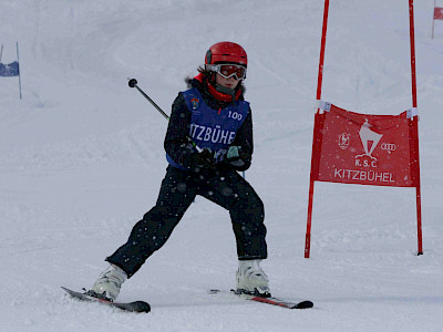 Ein Tag voller Überraschungen - Kitzbüheler Schulskitag - es darf gratuliert werden!