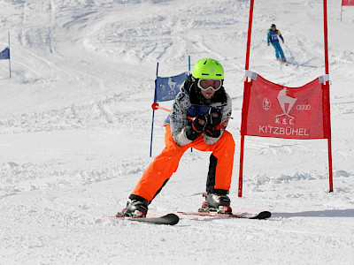 Ein Tag voller Überraschungen - Kitzbüheler Schulskitag - es darf gratuliert werden!