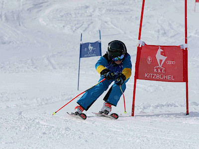 Ein Tag voller Überraschungen - Kitzbüheler Schulskitag - es darf gratuliert werden!