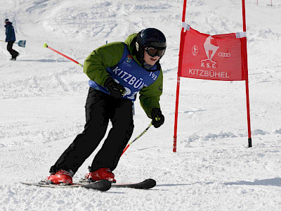 Ein Tag voller Überraschungen - Kitzbüheler Schulskitag - es darf gratuliert werden!