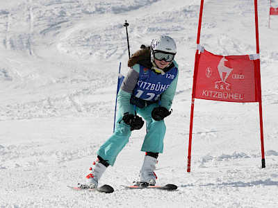 Ein Tag voller Überraschungen - Kitzbüheler Schulskitag - es darf gratuliert werden!