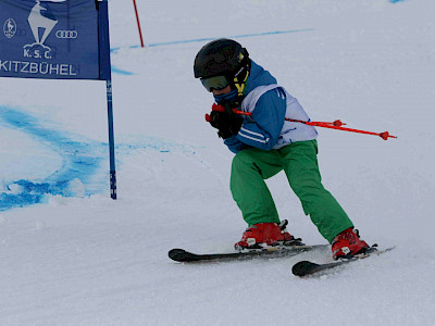 Ein Tag voller Überraschungen - Kitzbüheler Schulskitag - es darf gratuliert werden!