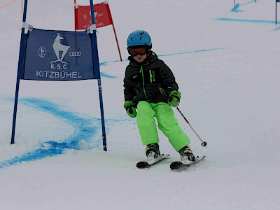 Ein Tag voller Überraschungen - Kitzbüheler Schulskitag - es darf gratuliert werden!